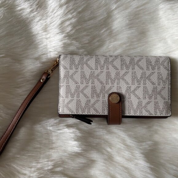 Michael Kors smartphone wristlet wallet vanilla signature - Picture 1 of 12